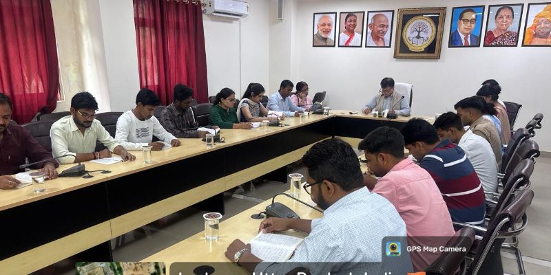 Promoting a Reading Culture: Hon'ble Vice-Chancellor at the "One Book, One Student" Programme
